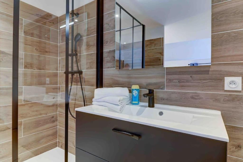 La Manufacture - Topdestination-Bourg - Centre Ville - Classe 3 Etoiles Dış mekan fotoğraf